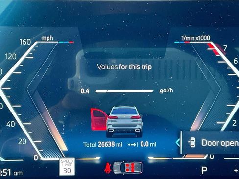 Used 2025 BMW X5 xDrive40i w/ M Sport Package image 26