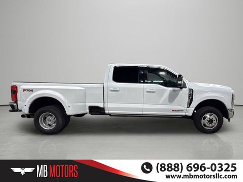 Used 2025 Ford F350 Lariat w/ Lariat Ultimate Package AWD/4WD image 5
