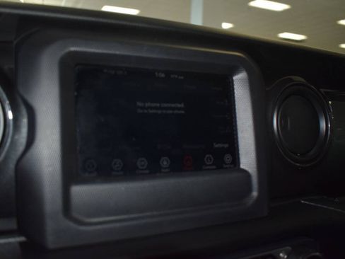 Used 2020 Jeep Wrangler Unlimited Sport AWD/4WD image 40