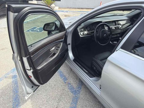 Used 2014 BMW 550i Sedan RWD image 6