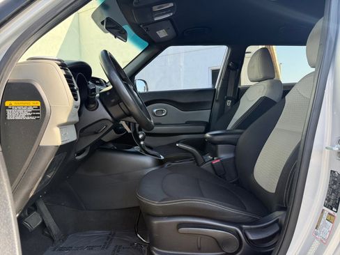 Used 2016 Kia Soul + w/ Eco Package image 16