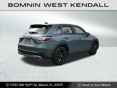 Used 2025 Honda HR-V Sport image 5