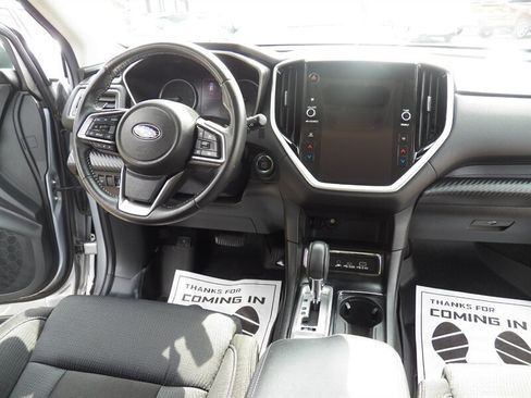 Used 2023 Subaru Ascent Premium w/ Convenience Package AWD/4WD image 17