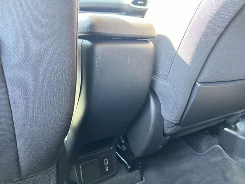 Used 2023 Chevrolet TrailBlazer LT w/ Convenience Package image 22