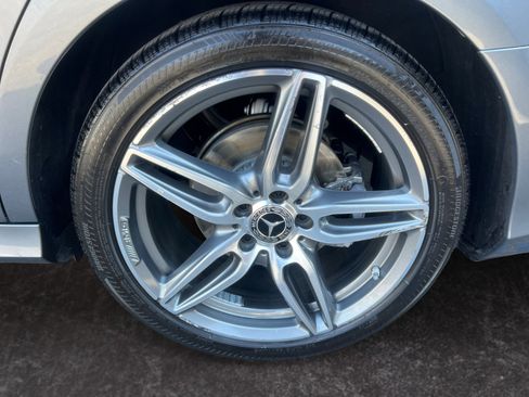 Used 2019 Mercedes-Benz E 300 w/ Premium 1 Package image 14