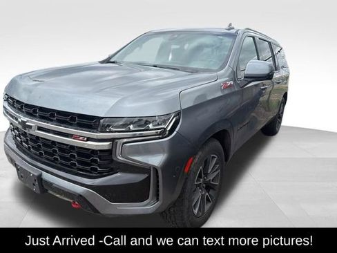 Used 2022 Chevrolet Suburban Z71 w/ Z71 Off-Road Package AWD/4WD image 1