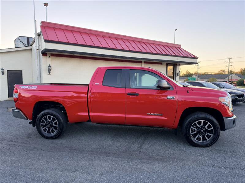 Used 2014 Toyota Tundra SR5 w/ TRD Off Road Package AWD/4WD image 4