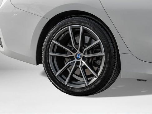 Used 2020 BMW 330i Sedan w/ Convenience Package image 70