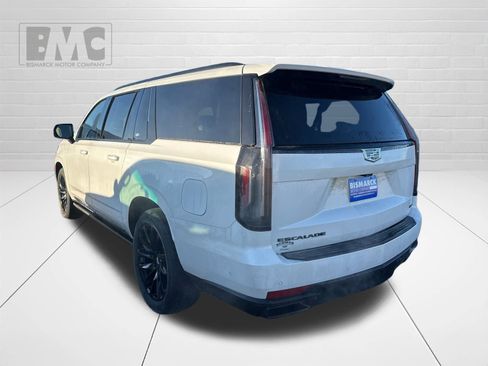 Used 2021 Cadillac Escalade ESV Sport w/ Driver Assist Tech Package image 5