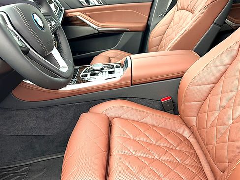 New 2026 BMW X5 xDrive50e AWD/4WD image 10