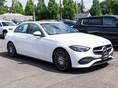 Used 2025 Mercedes-Benz C 300 4MATIC Sedan image 1