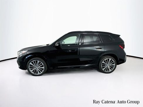 Used 2023 BMW X1 xDrive28i w/ M Sport Package AWD/4WD image 4