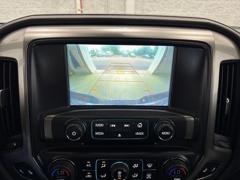 Used 2018 Chevrolet Silverado 1500 LTZ w/ LTZ Plus Package AWD/4WD image 38