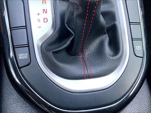 Used 2023 Kia Forte GT image 28