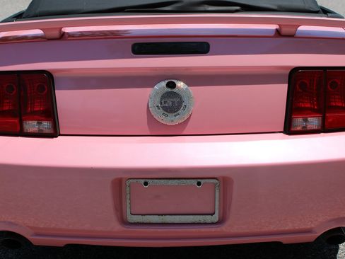 Used 2006 Ford Mustang GT RWD image 37