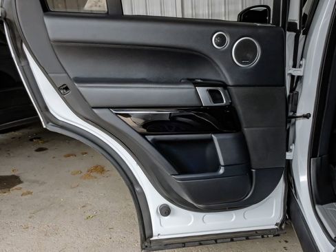 Used 2017 Land Rover Range Rover Supercharged image 48