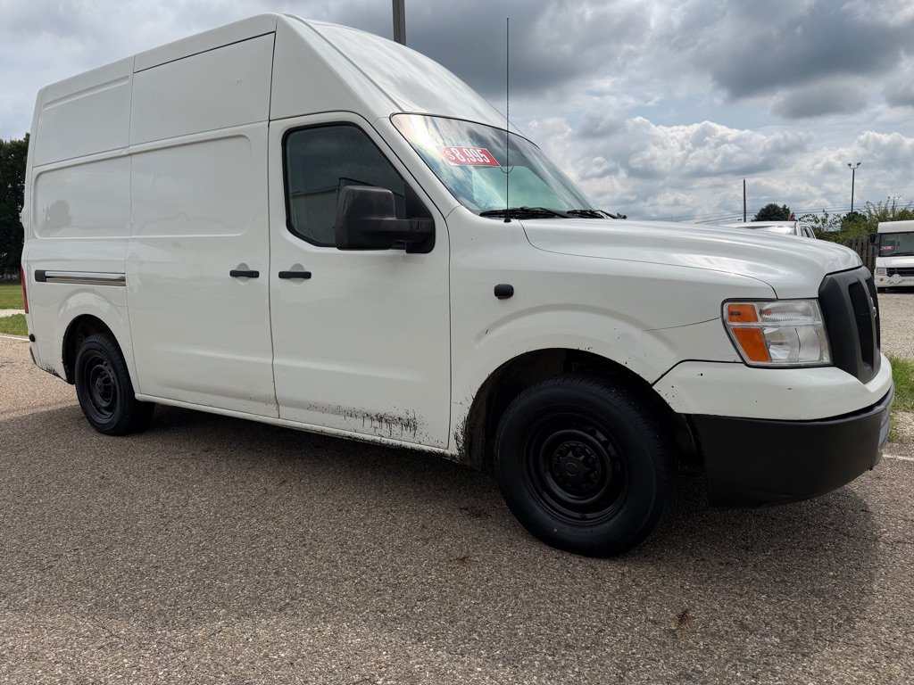 Used 2019 Nissan NV 2500 S RWD image 1