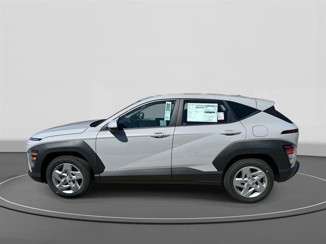 New 2027 Hyundai Kona SE FWD image 3