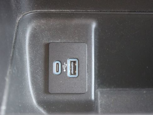 Used 2022 Ford F150 XLT w/ Equipment Group 302A High AWD/4WD image 32