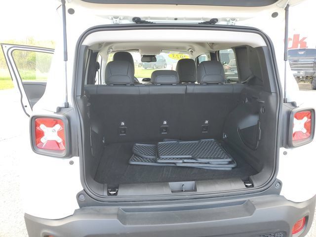 Used 2023 Jeep Renegade Limited AWD/4WD image 29