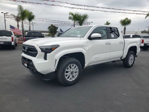 New 2026 Toyota Tacoma SR5 image 7