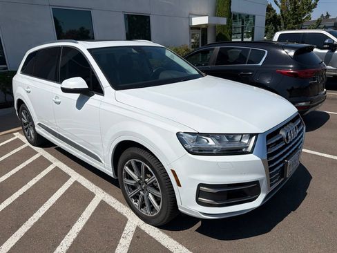 Used 2019 Audi Q7 2.0T Premium Plus w/ Premium Plus Package AWD/4WD image 1