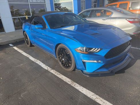 Used 2019 Ford Mustang Premium w/ Equipment Group 201A RWD image 3