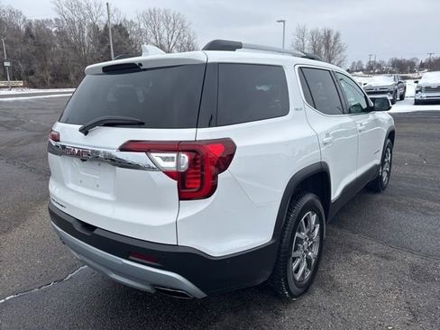 Used 2021 GMC Acadia SLT w/ LPO, Floor Liner Package image 3