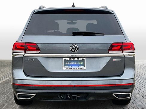 Used 2022 Volkswagen Atlas SE w/ Black Wheel Package image 7