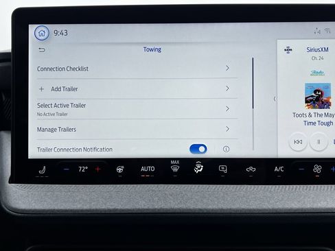 New 2025 Ford Maverick XLT w/ XLT Luxury Package image 32