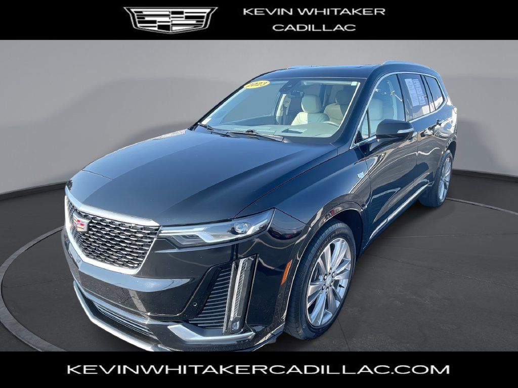 Used 2023 Cadillac XT6 Premium Luxury w/ Technology Package FWD image 1