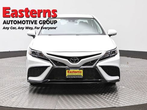 Used 2024 Toyota Camry SE AWD/4WD image 2