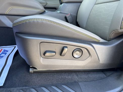 New 2026 Chevrolet Colorado ZR2 w/ Technology Package AWD/4WD image 18