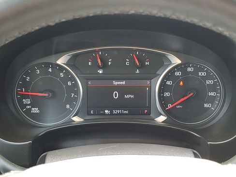 Used 2023 GMC Terrain SLT w/ LPO, Floor Liner Package FWD image 9