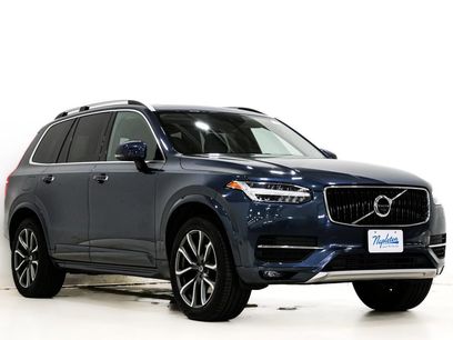 Used 2018 Volvo XC90 T6 Momentum w/ Convenience Package