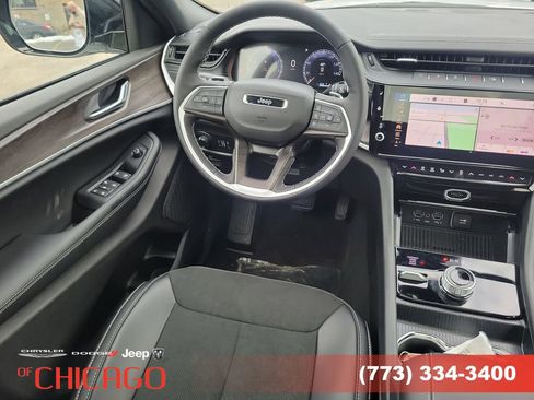 New 2026 Jeep Grand Cherokee Laredo image 15