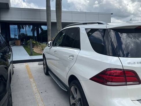 Used 2018 Mercedes-Benz GLE 350 image 9