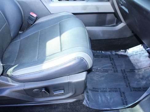 Used 2018 Ford F150 Raptor w/ Equipment Group 802A Luxury image 30