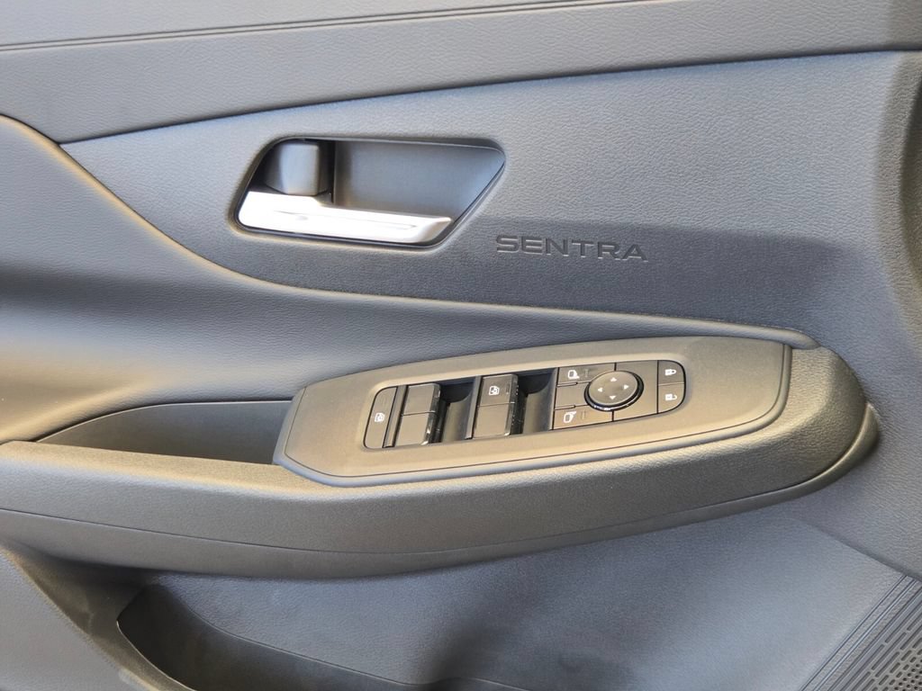 New 2027 Nissan Sentra SV w/ SV Convenience Package FWD image 25