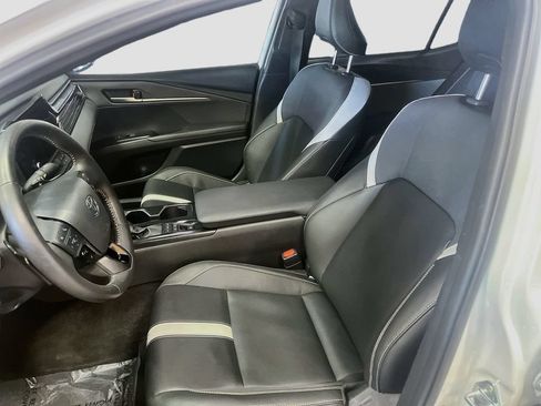 Used 2026 Toyota Camry SE FWD image 21