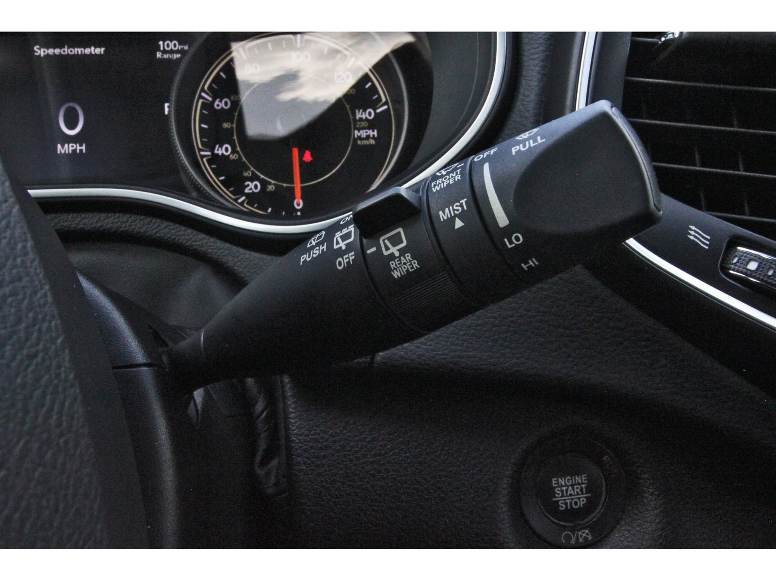 Used 2022 Jeep Cherokee Latitude Lux FWD image 22