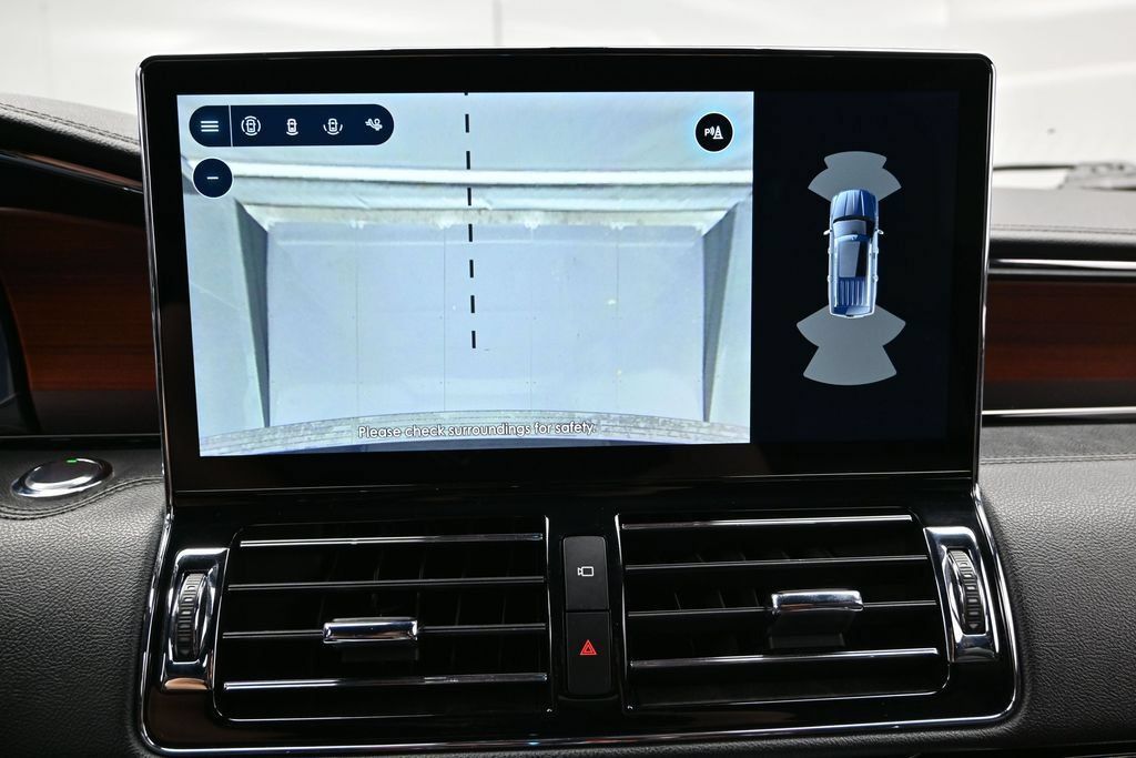 Used 2022 Lincoln Navigator L Reserve AWD/4WD image 47