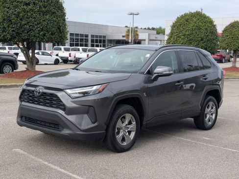 Used 2024 Toyota RAV4 XLE image 7