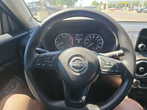 Used 2025 Nissan Sentra S FWD image 15