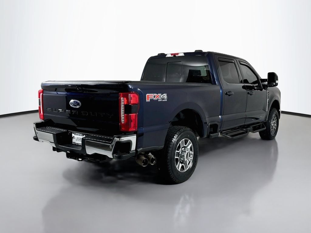 Used 2024 Ford F350 Lariat w/ FX4 Off-Road Package AWD/4WD image 6