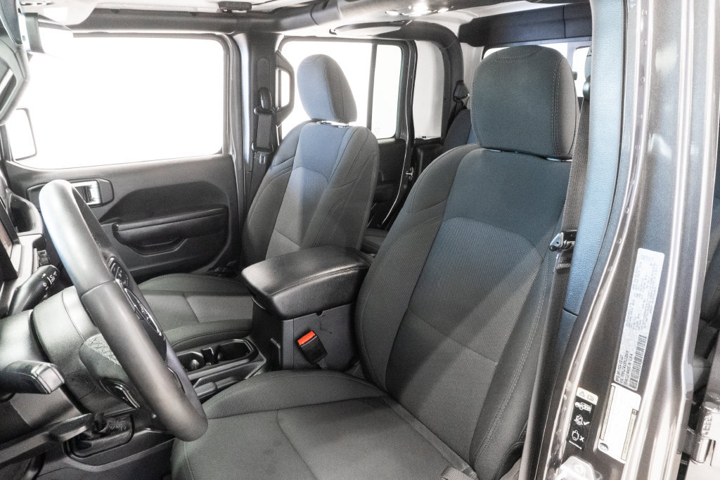 Certified 2023 Jeep Gladiator Sport AWD/4WD image 7