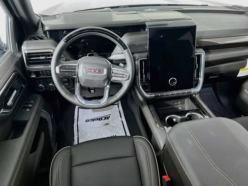Certified 2026 GMC Yukon XL Elevation w/ Elevation Premium Package AWD/4WD image 22