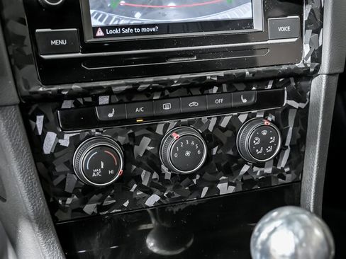 Used 2020 Volkswagen GTI S image 28