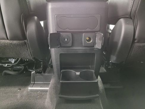 Used 2023 Ford Explorer XLT w/ Equipment Group 202A image 22