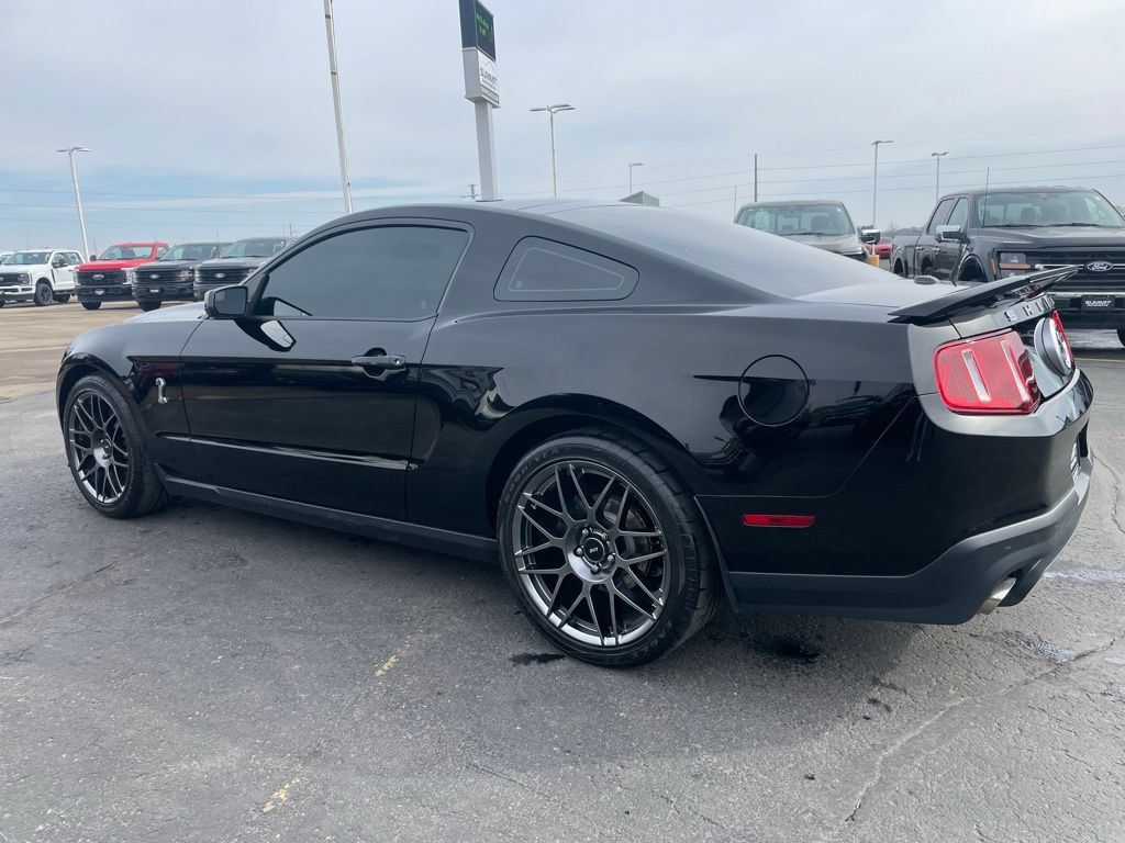 Used 2012 Ford Mustang Shelby GT500 w/ SVT Performance Pkg RWD image 5